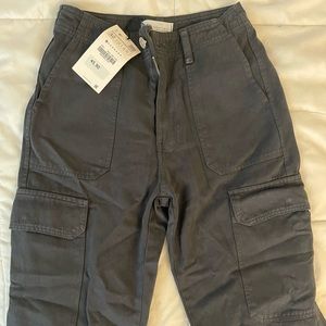 Cargo pants - dark grey | ZARA